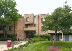 
                                	        Hawthorn Estates Condominiums Rentals
                                    