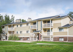 
                                	        Village Gardens Apartments
                                    