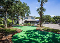 
                                	        Somerset Apartments
                                    