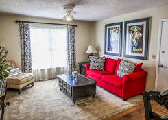 
                                	        Somerset Apartments
                                    