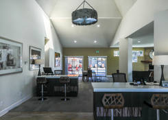 
                                	        Silver Reef Apartments
                                    