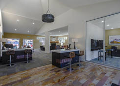
                                	        Silver Reef Apartments
                                    
