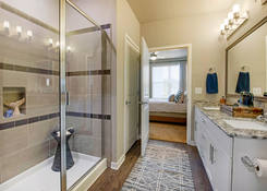 
                                	        JTB Apartments
                                    